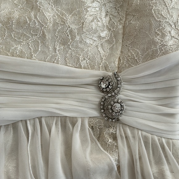 Homecoming dress - Picture 2 of 4